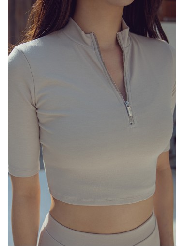 Friday's Vibes Awesome Slim Crop Top (2色)
